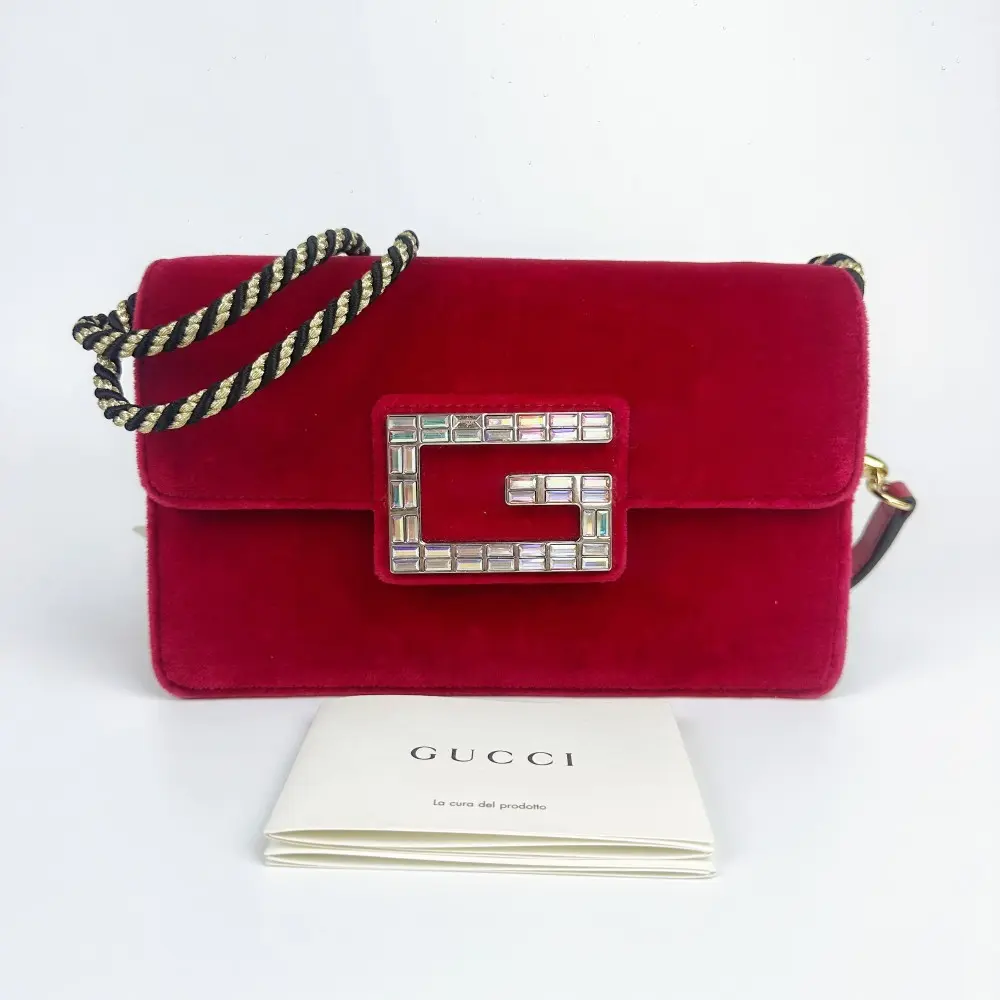 Pre-owned GUCCI 547 Broadway Velvet Crystal G Logo Crossbody Bag