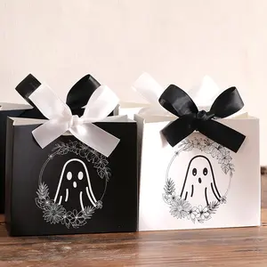 20 Halloween Mini Candy Boxes, Ghost Wreath Design, DIY Sticker Set, Holds Chocolate/gummy Candy, Perfect for Halloween Gifts