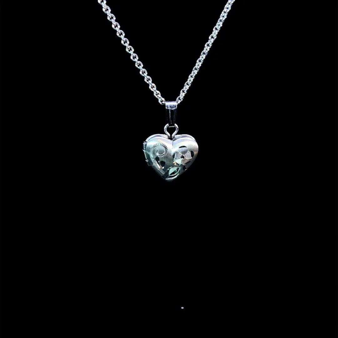 164405 - locket necklace