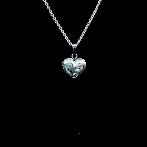 164405 - locket necklace