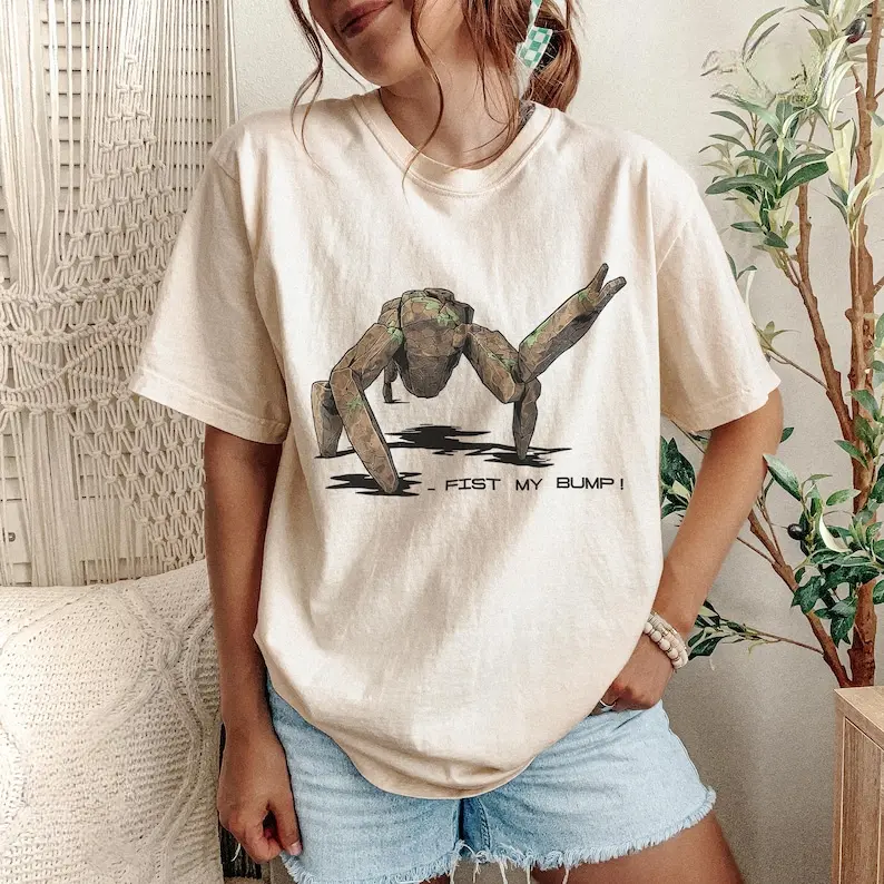 Project Hail Mary Fist My Bump Shirt, Rocky Alien Graphic Tee, Funny Sci-Fi Book Lover Shirt, Sci-Fi Gift. Unisex Short-sleeve Top