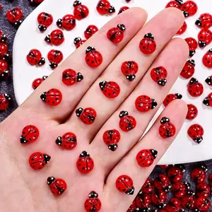 50 Mini Glow in the Dark Ladybugs, DIY Resin Decoration Supplies, Jewelry Making Materials, Perfect for Nail Art, Choking Hazard Warning