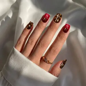 Cherry Mocha Square Nails - Press On Nails