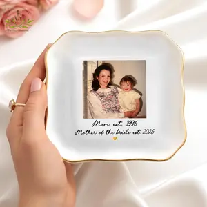Photo Gifts for Mom Wedding Day, Custom Photo Wedding Ring Dish, Mother Of The Bride Jewelry Dish, Custom Jewelry Tray for Mom, MOB Gifts