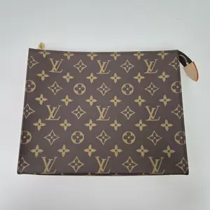 Pre-owned Louis Vuitton Leather Toiletry Bags Monogram Toiletry Pouch Cosmetic Case 26