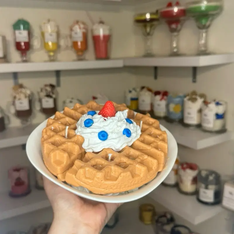 Waffle candle