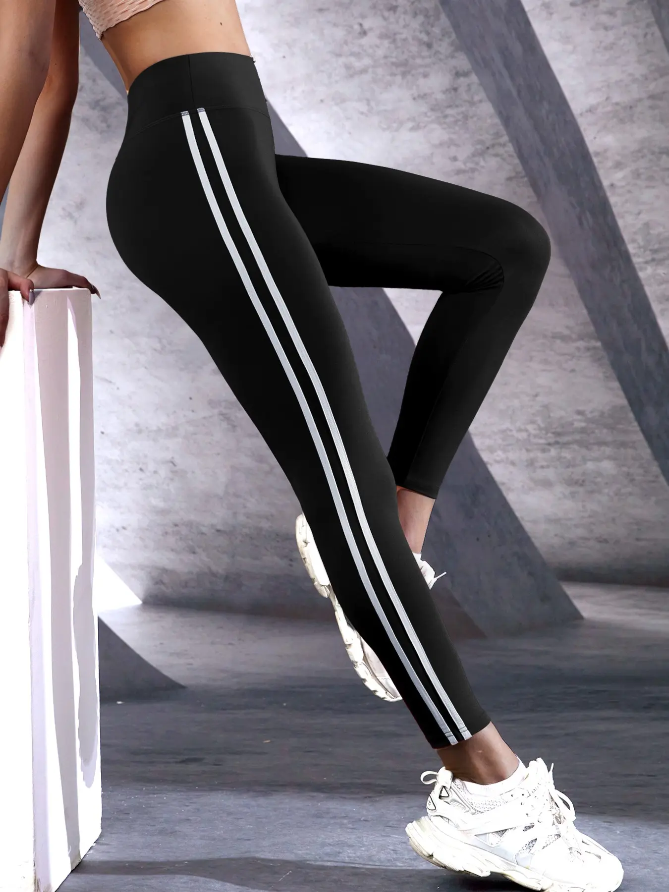 Women's Drawstring High Waist Yoga Pants with Side Stripes, Slim Fit Workout Trousers for Fitness & All Seasons, Comfortable Gym Leggings