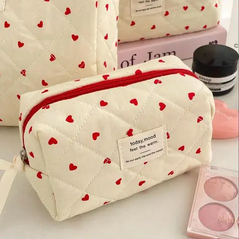Heart Pattern Quilted Makeup Bag Set, / Portable Zipper Makeup Bag, Lightweight Storage Bag, Travel Toiletry Bag, Daily Makeup Bag, Cosmetic Pouch, Travel Essentials, Compact, Travel Cosmetic Bags