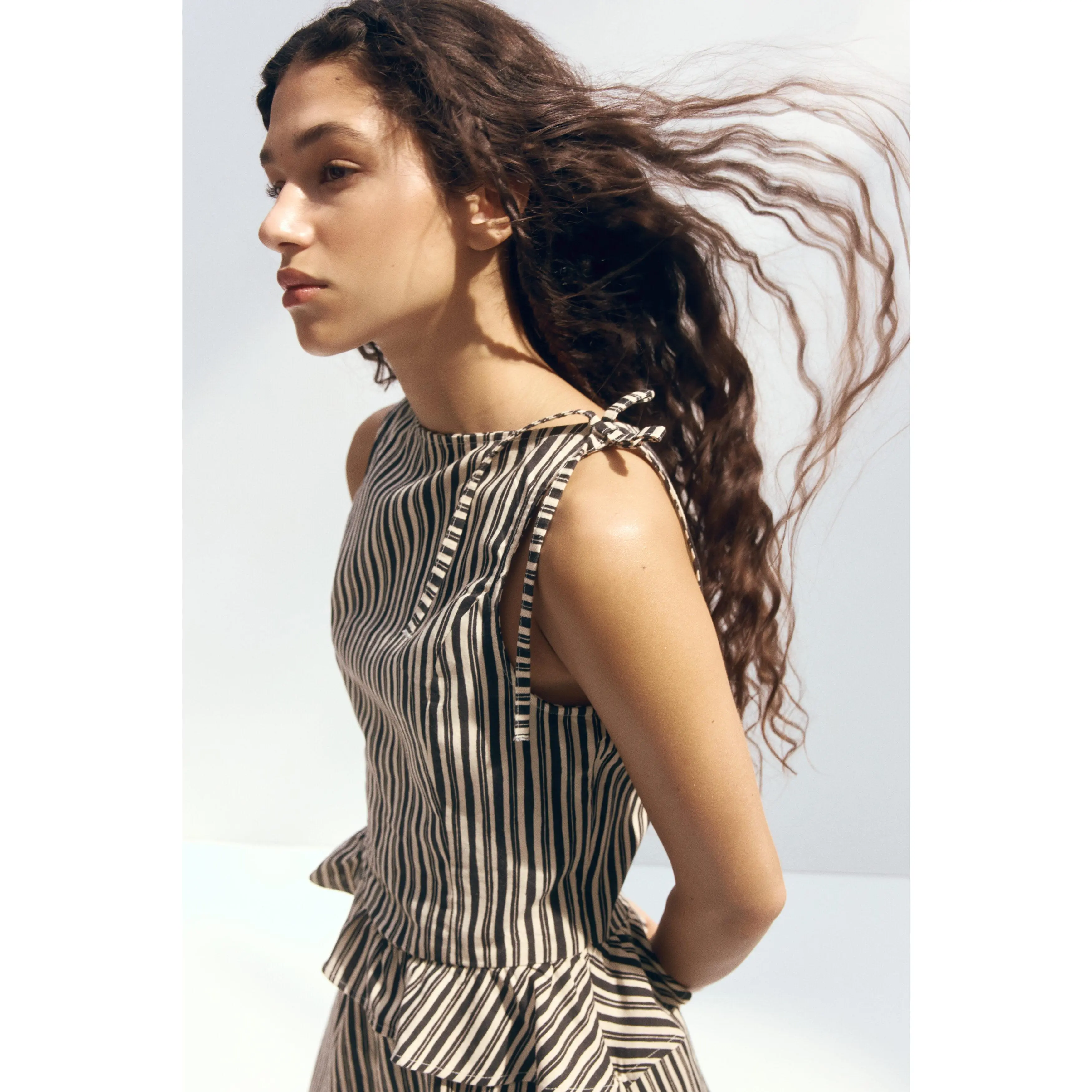 H&M Linen-blend peplum top - TikTok Shop