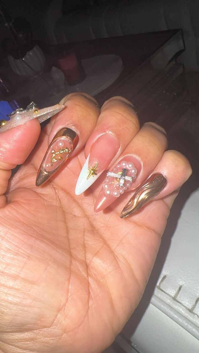 Item: (9) HOLY HOP, M