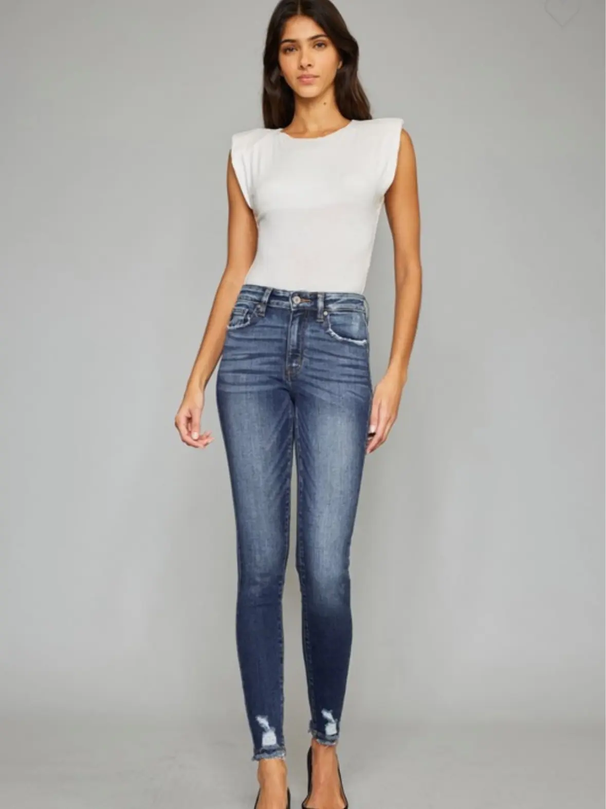 Leslie KanCan High Rise Skinny Jeans