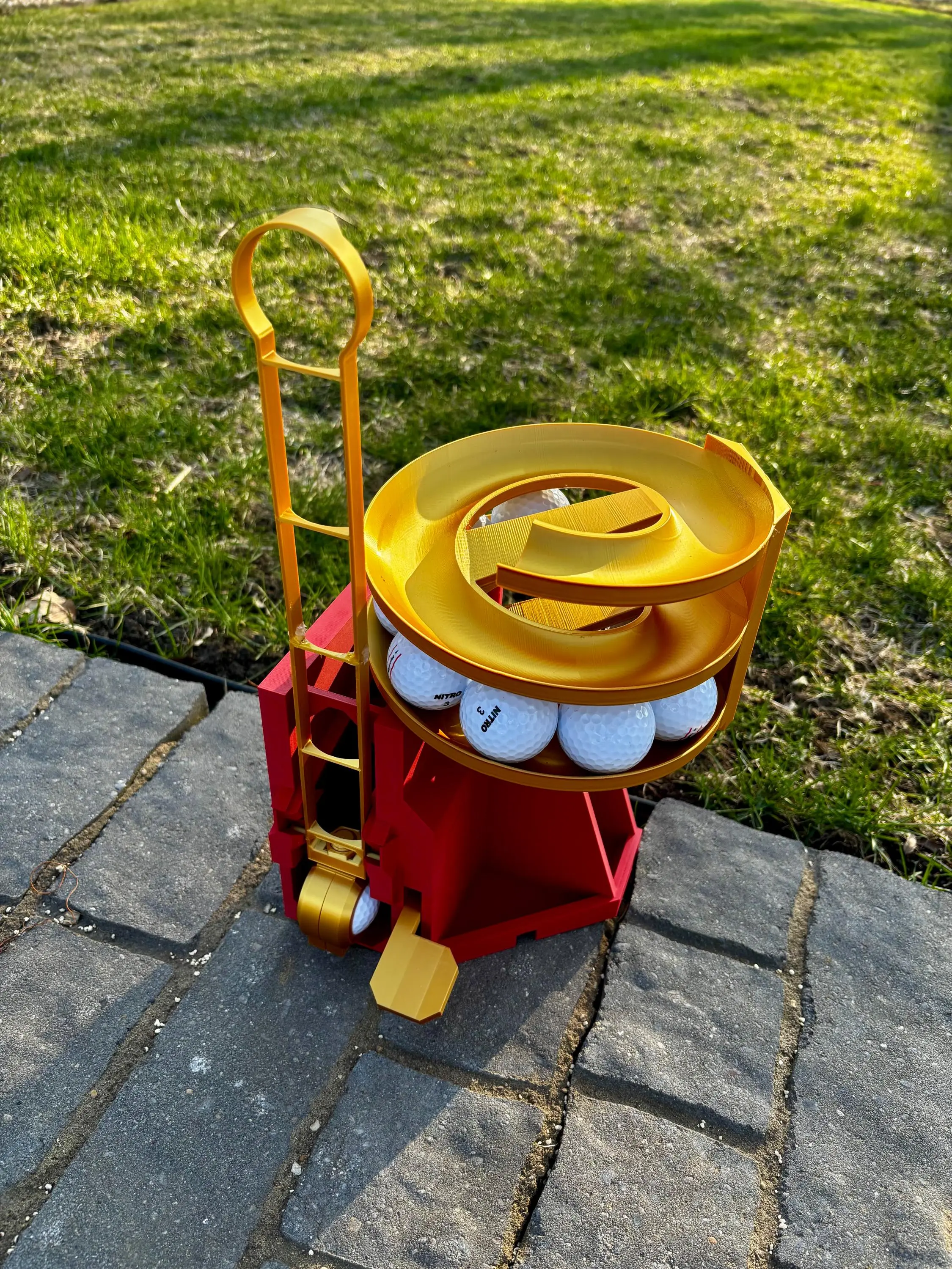 3D Printed Golf Ball Dispenser Pro - Pedal Operated, Holds 25 Balls, Ideal for Practice, Youth Friendly, PLA & PETG Options