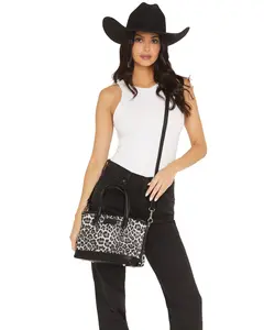 Wrangler Women's Boot Barn Leopard Print Handbag - Shy04-8015 Lp-Bk