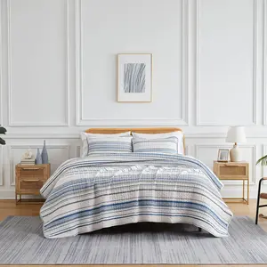 Coastal Stripes Quilt Set