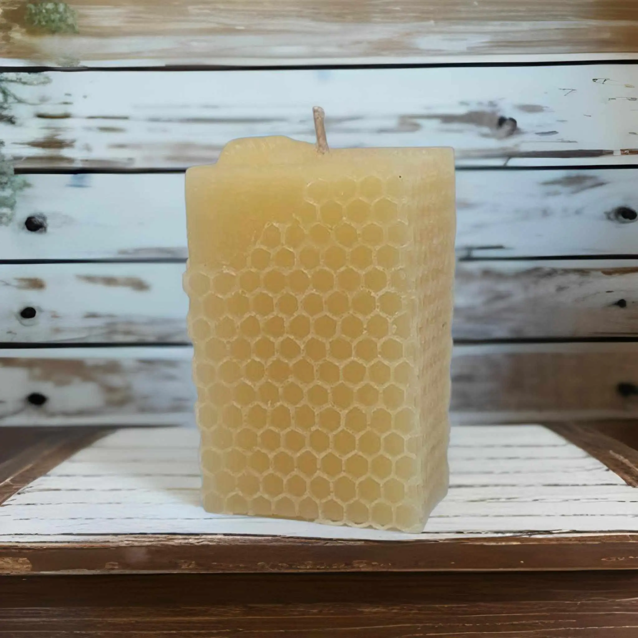 Honey Bee Candles Handpoured natural Beeswax 100% Aroma Decor