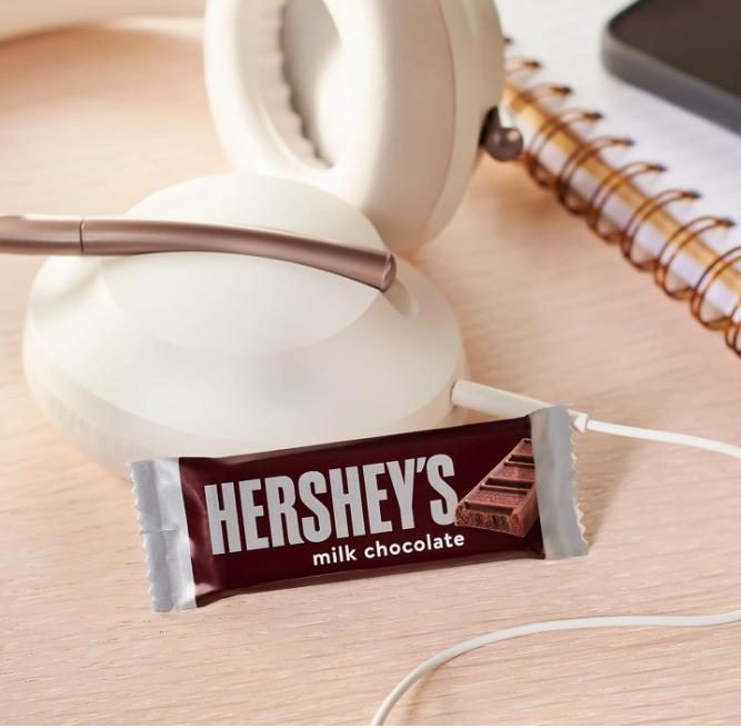HERSHEY'S Milk Chocolate Snack Size, Candy Bars, 11.25 oz (25 Pieces)