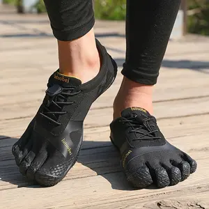 Women's Solid Color Aqua Sneakers - Lightweight Breathable Fabric Upper, Rubber Sole - All-Season Water Shoes for Beach, Yoga, and Outdoor Activities | Casual Sporty Style | Quick-Drying Comfort