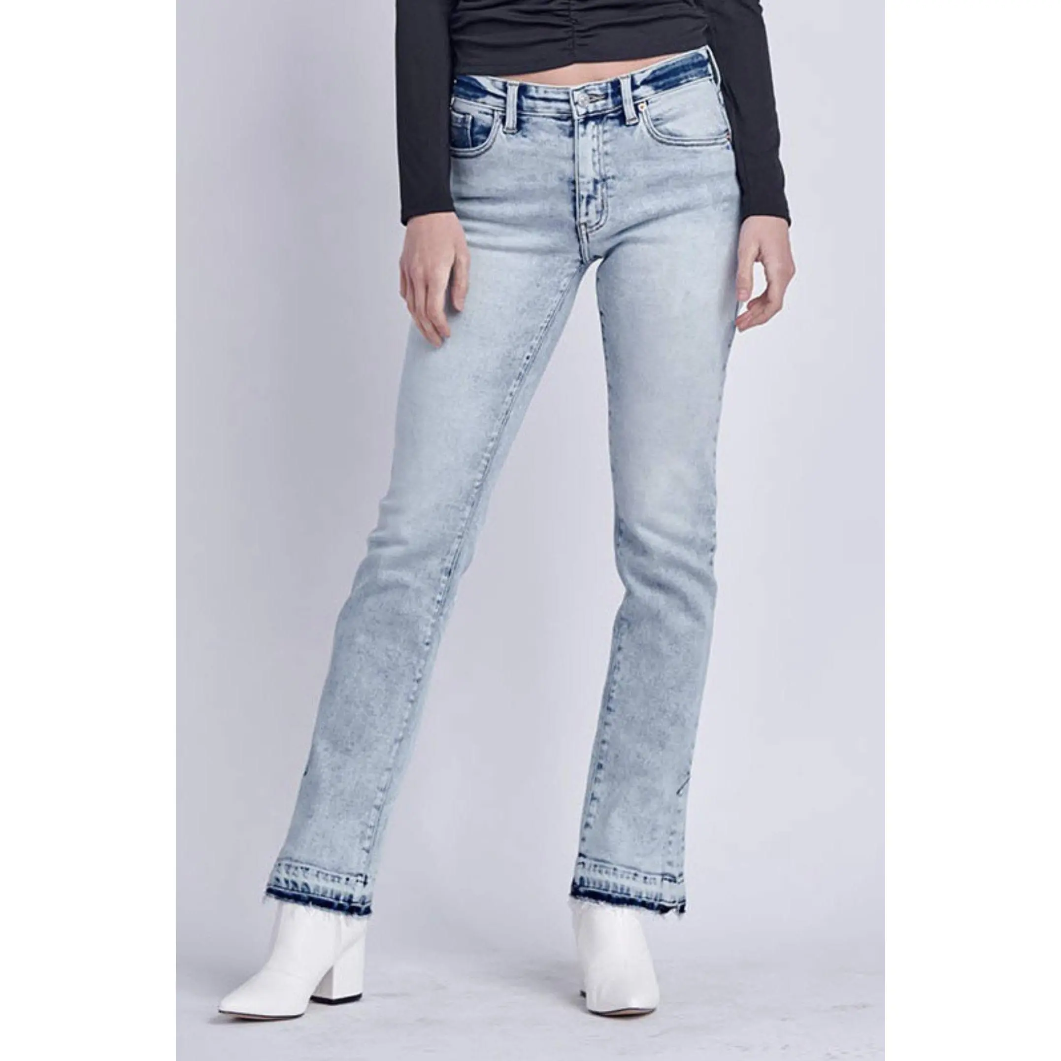 Artemis Vintage Light Stone Wash Jeans
