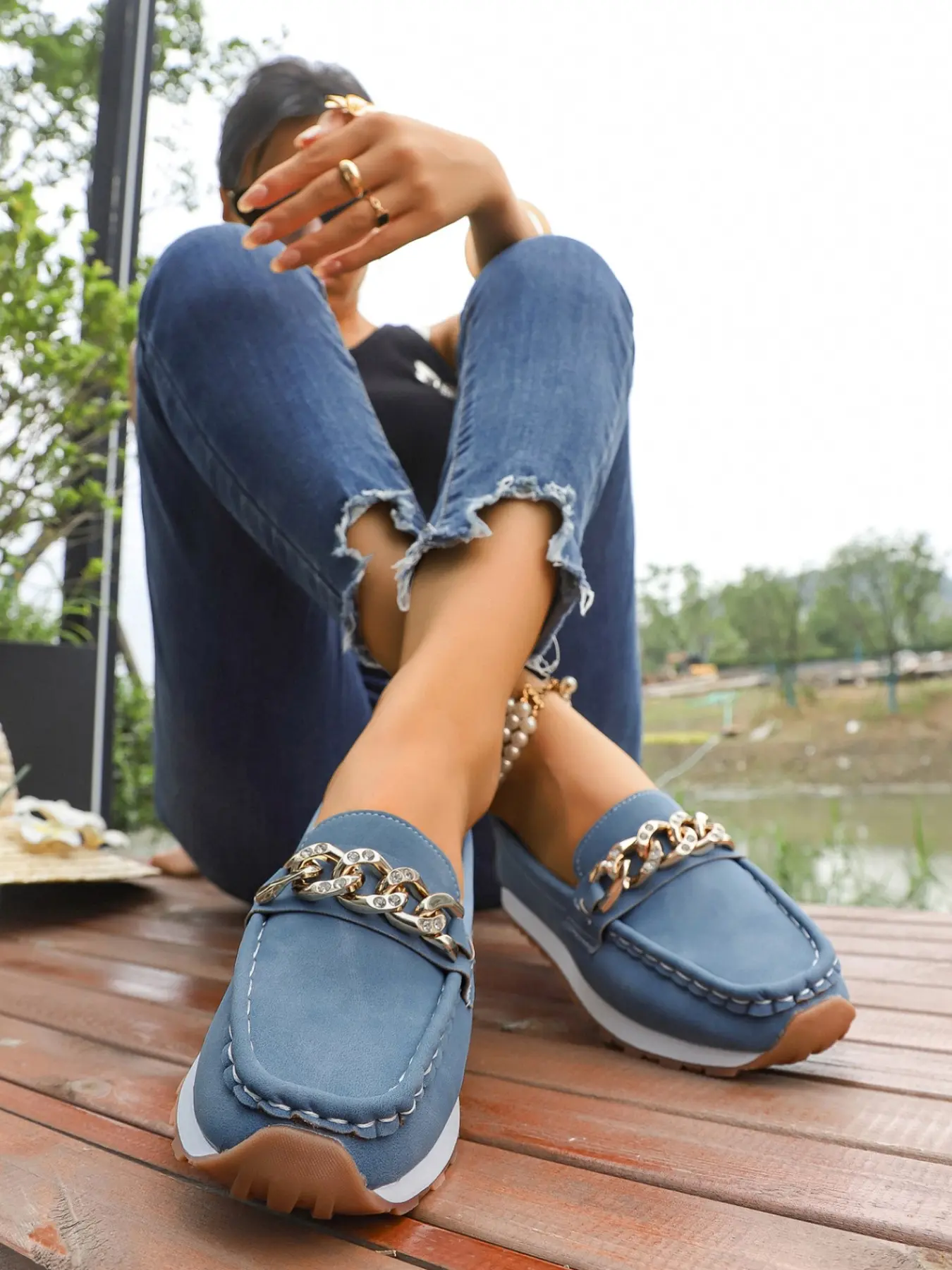 Women's Fashion Versatile Shoes, Walking Shoes, Loafer Slip-On Design, Comfortable and Convenient, Ideal for Daily Work or School, Height-Boosting and Durable, Footwear