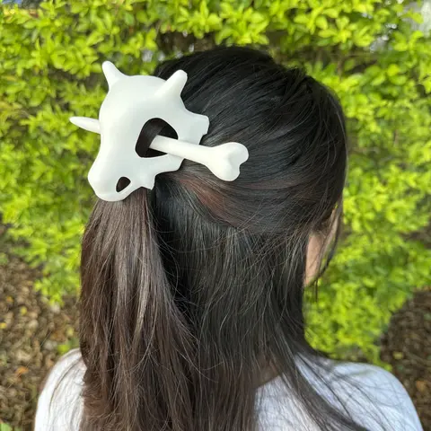 Anime Skull Hair Pin Set, 3D Skull & Bone Hair Stick, Gothic Retro Style for Women, GF, Wife,  Unique Anime-Inspired Accessory for Alt Girls
