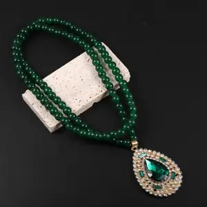 New emerald necklace with water drop pendant, long necklace, light luxury, high-end fashion, versatile for daily wear, perfect gift for mother, birthday, or Valentine's Day present