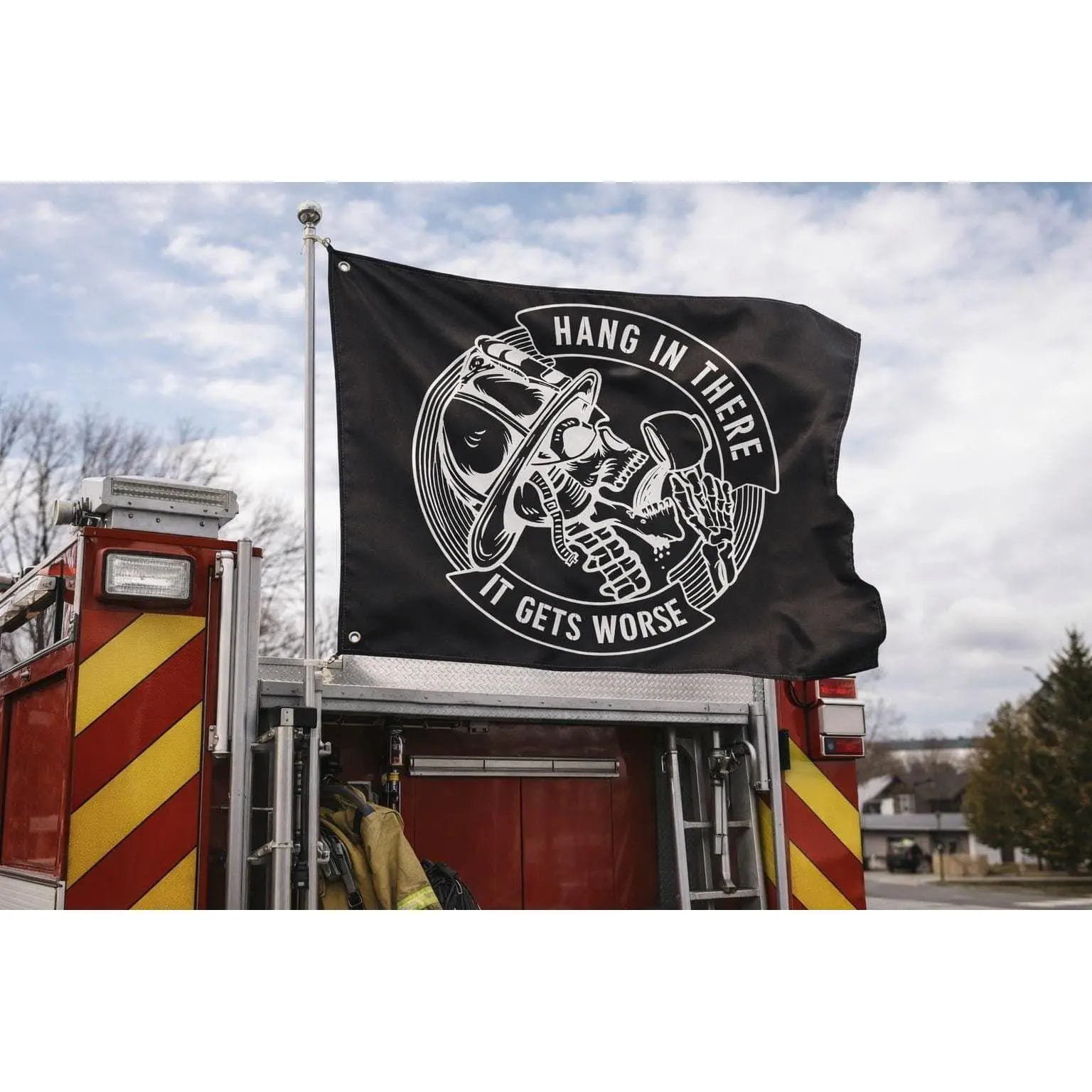 Firefighter Flag Hang In There It Gets Worse, Funny Fire Dept Gift, First Responder Decor, Skull Firefighter Artwork, Station Wall Flag