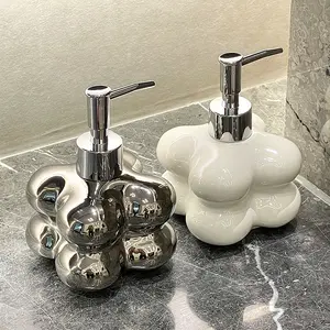 Creative Unique High-End Silver Color Matte Soap Dispenser, Ceramic Press Bottle, Modern Bathroom Decor, Home Hand Wash Bottle, Bathroom Decoration Accessories Full Body Bath Pillow Mat