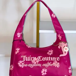 NEW JUICY COUTURE DAISY FOR JUICY HOBO/ SHOULDER BAG  Dark Pink with charm