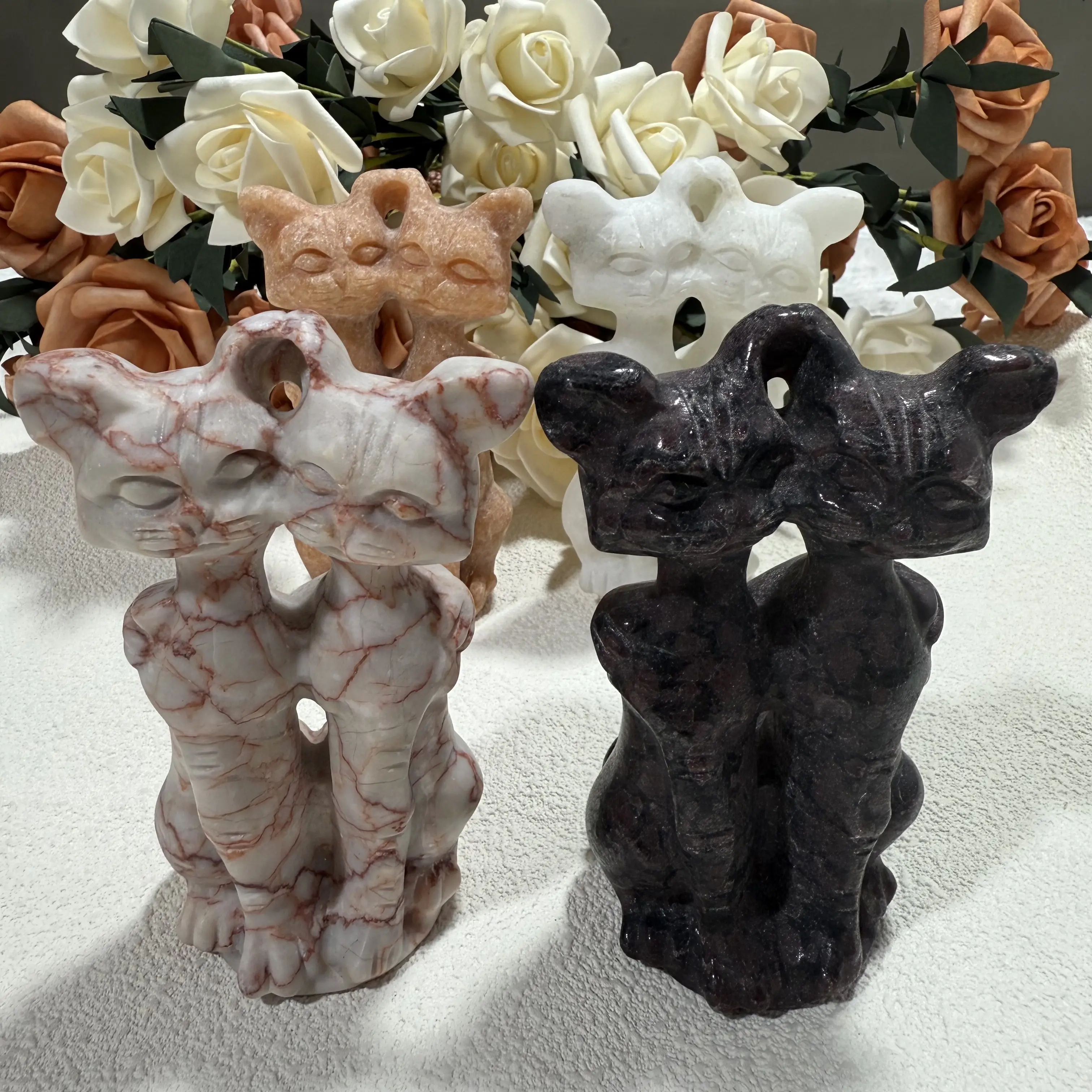 Ig Crystal Various Natural Crystal Hugging Cat Ornaments Hand-Carved Crystal Cat Ornaments With Fine Texture, Rich Color And Full Of Mystery Suitable For Placing In The Living Room And Office For Decoration And Also Suitable For Giving As Gifts-Any 1count