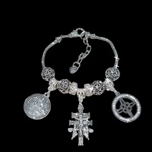 Triple protection bracelet, nudo de bruja, Cruz de Caravaca, medalla de San Benito, you can add charms