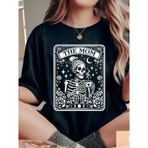Women's Gothic Witch Tarot Mom T-Shirt - Dark Tarot Card Design With The Mom Card, Skull & Celestial Symbols, Witchy Astrology Gift For Mother's Day, Casual Round Neck