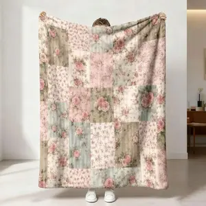 1 piece of retro pink rose patchwork style floral print flannel blanket Rose Flower Blanket soft and comfortable bed blanket sofa blanket camping and other uses available all year round