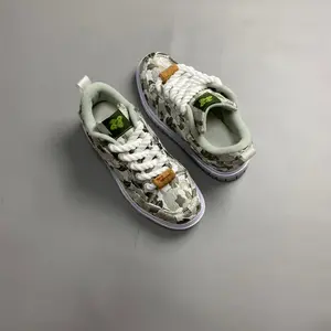 Large size forest green and white floral embroidery board shoes, thick rope shoelaces, niche design, casual men's shoes, women's shoes