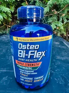 Osteo Bi-Flex Joint Health Triple Strength + Turmeric Dietary Supplement, Glucosamine with Joint Shield, Joint Health Formula, Easy-to-Swallow Capsules