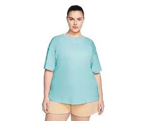 Nike Sportswear Essential Boyfriend T Womens Active Shirts & Tees