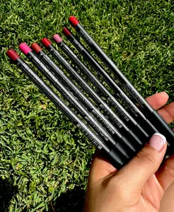 Italia Deluxe 'Ultra Fine' LipLiner