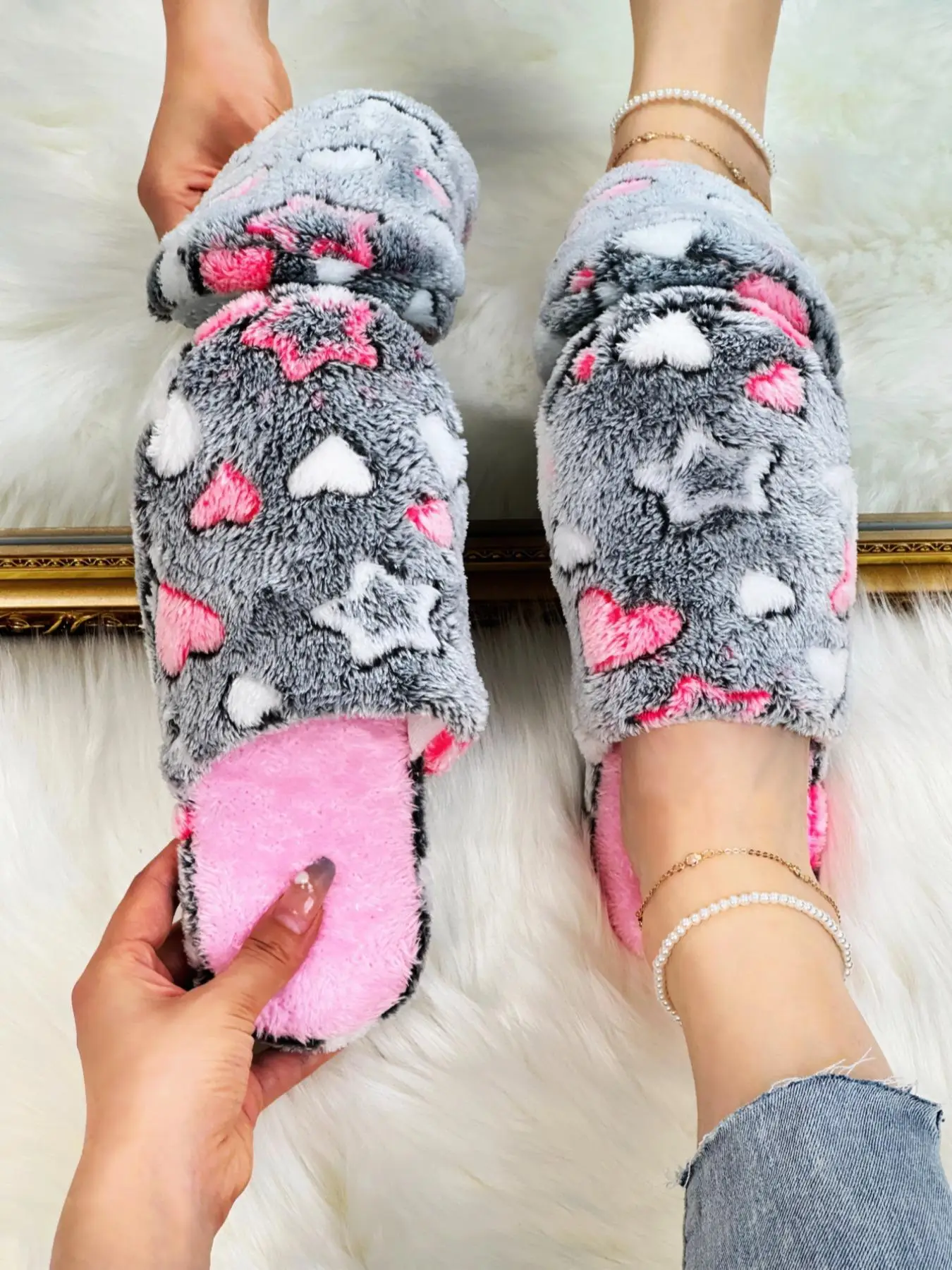 Women's Cute Cartoon Star & Heart Pattern Bedroom Slippers, Minimalist and Comfortable Indoor Bedroom Non-slip Slippers, Fluffy Warm Indoor Home Slipp