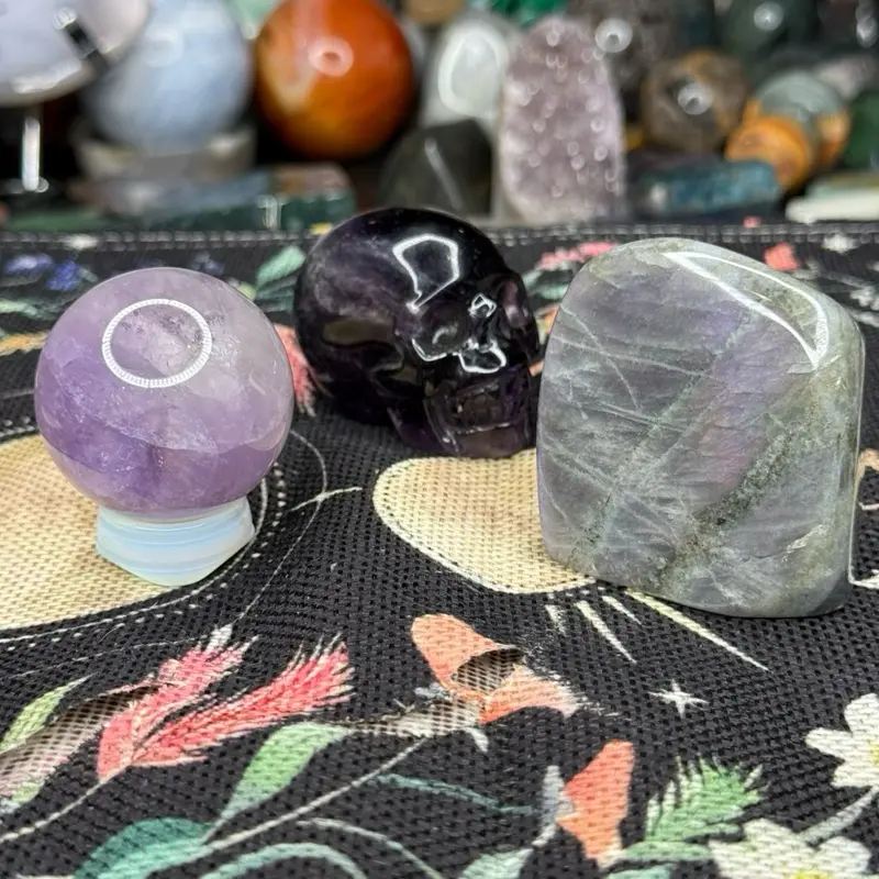 Amethyst Sphere, Skull & Labradorite Freeform Crystals for Clarity, Awakening Intuition & Spiritual Protection, Trust, Change, Meditation, Transformational, Calm The Mind, Connecting With Guidance, Emotional Balance, Enhance Intuition, Inner Peace, Spirit