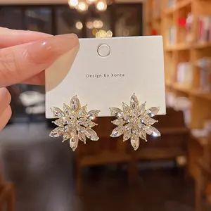 925 silver needle new super shiny exquisite full-diamond snowflake earrings for women DDES0892 trendy geometric stud earrings