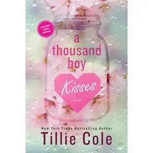 A Thousand Boy Kisses -- Tillie Cole - Paperback