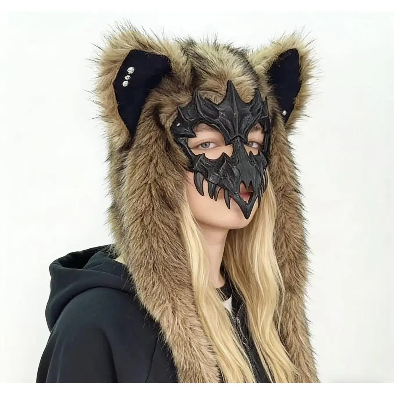 Halloween Cosplay Realistic Look Half-Face Werewolf Mask with Faux Fur Fox Ears, Fashion Accessories for Masquerade Party