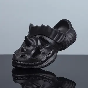 New dinosaur slippers for men and women—stylish, versatile, high-elasticity, non-slip, comfortable, odor-free; suitable for outdoor and home use.