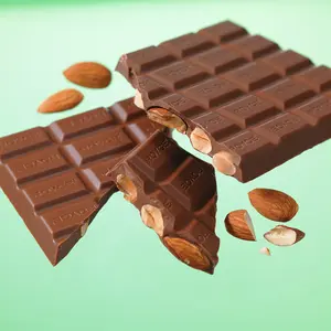 Chocolate Bar "Almond"