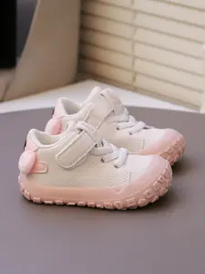 Cute Baby Shoes with Soft Sole & Warm Design, Adorable Toddler Footwear for Daily Wear, Comfortable Kids' Sneakers for Outdoors