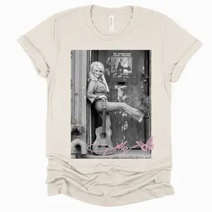 Dolly Parton Shirt, Dolly Shirt, Dollywood Shirt, Country Concert Shirt, Retro Dolly Shirt, Vintage Dolly Shirt