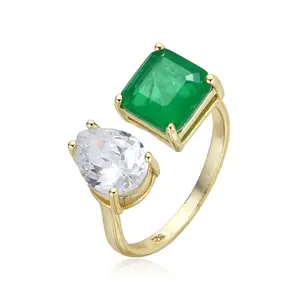 Elegant Everyday Toi et Moi Ring - Cubic Zirconia Artificial Emerald Fashion Costume Jewelry Accessory, Elegant Everyday Ring, Emerald Rings Artificial