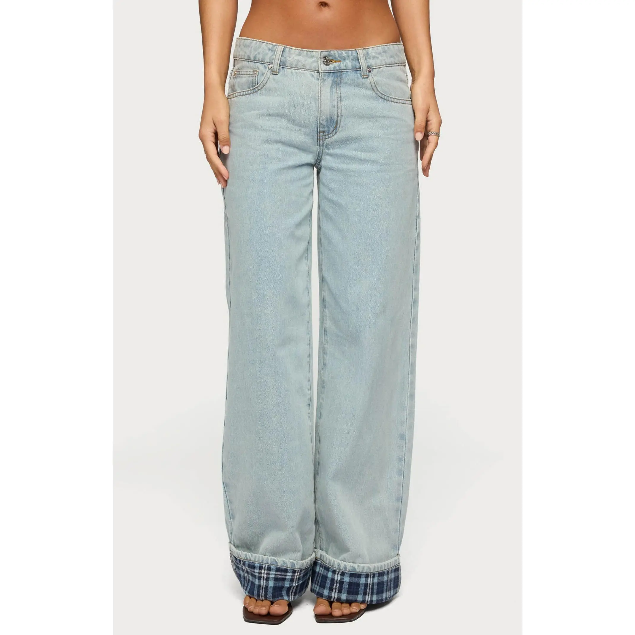 Edikted Women's Plaid Cuffed Low Rise Baggy Jeans