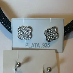 Clover earrings