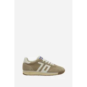 Back 70 Streetwear Runner in Tan Sneaker