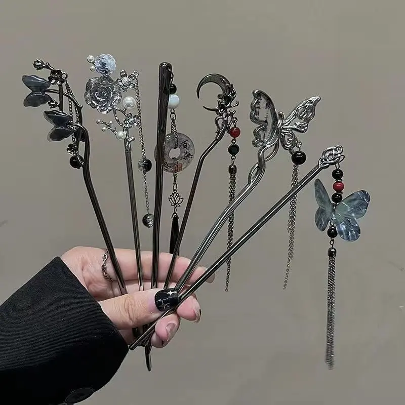 6 Pcs Vintage Chinese Hair Sticks for Buns Floral Butterfly Moon Tassels Women d35e451ae85741efb0faa1e2bd91da  main image 3